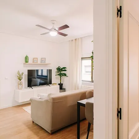 Apartamento Centro, Hospital Y Campus Universitario A 5 Minutos - Camas De Primera - Lavadora - Smarttv - Wifi 1 Gb - Teletrabajo Salamanca