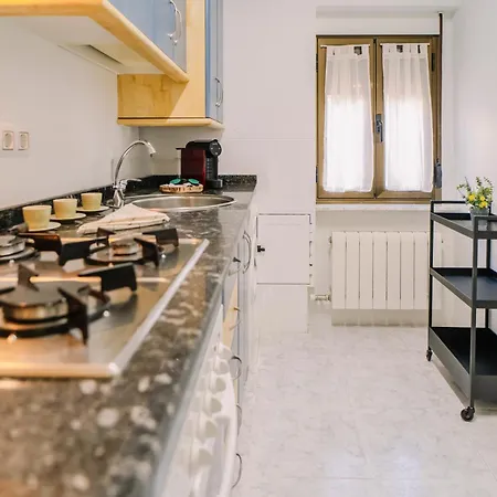 Apartamento Premium - Centro A Un Paseo - Hospital Y Campus 5 Min - 3 Dormitorios - Camas Premium - Fibra 1Gb *