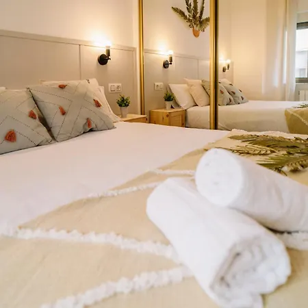 Apartamento Premium - Centro A Un Paseo - Hospital Y Campus 5 Min - 3 Dormitorios - Camas Premium - Fibra 1Gb *