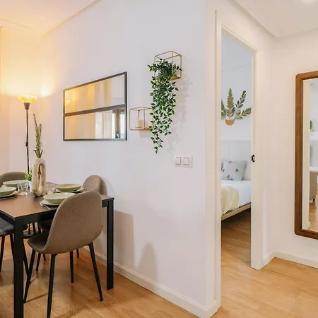 Centro, Hospital Y Campus Universitario A 5 Minutos - Camas De Primera - Lavadora - Smarttv - Wifi 1 Gb - Teletrabajo Apartamento *